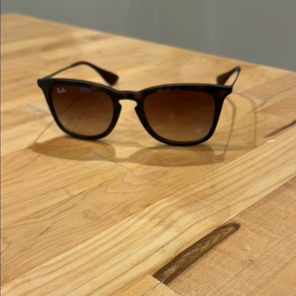 Ray-Ban Brown Sunglasses